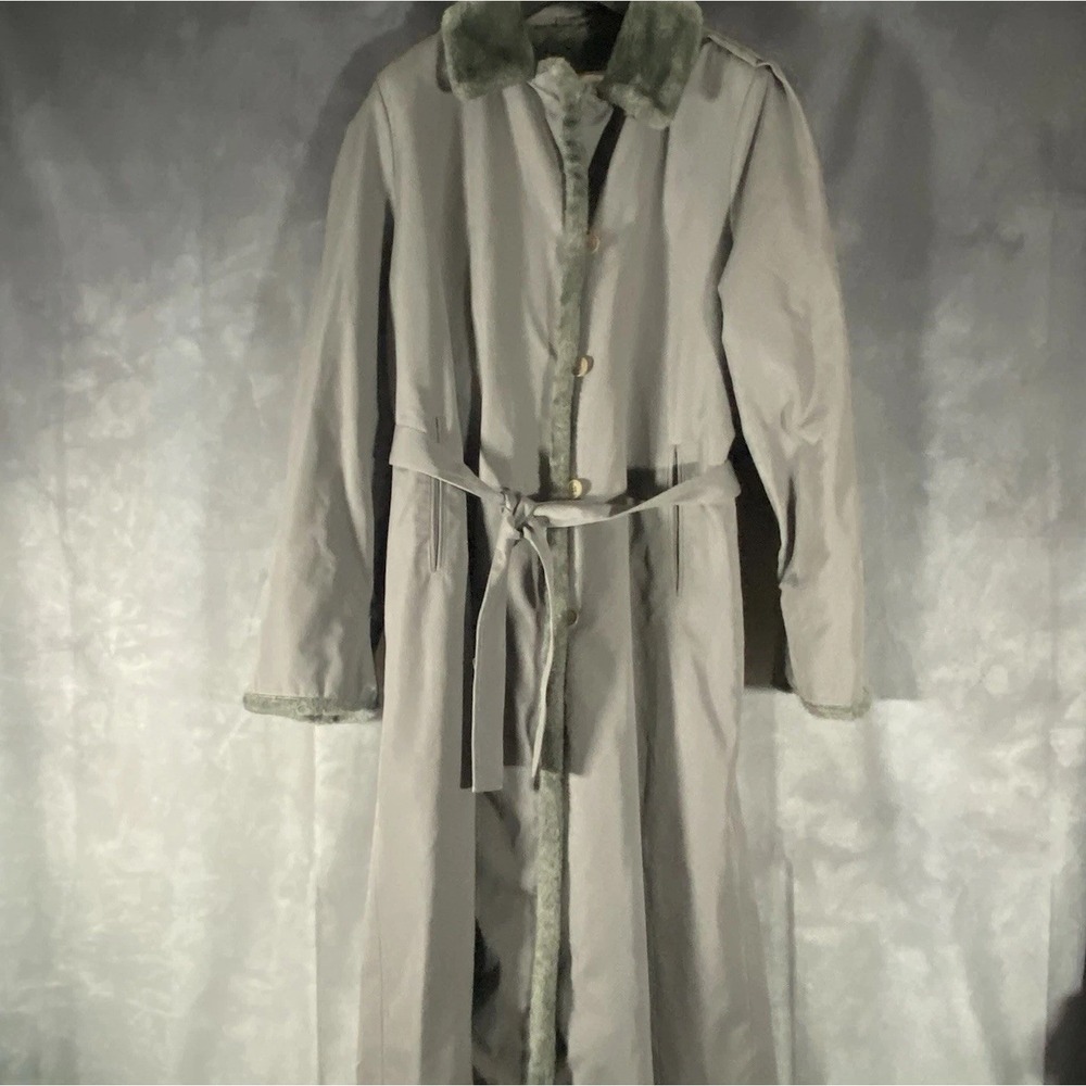 London Fog Maincoats Vintage Size 14M Long Gray Belted  Faux Fur Lined Coat
